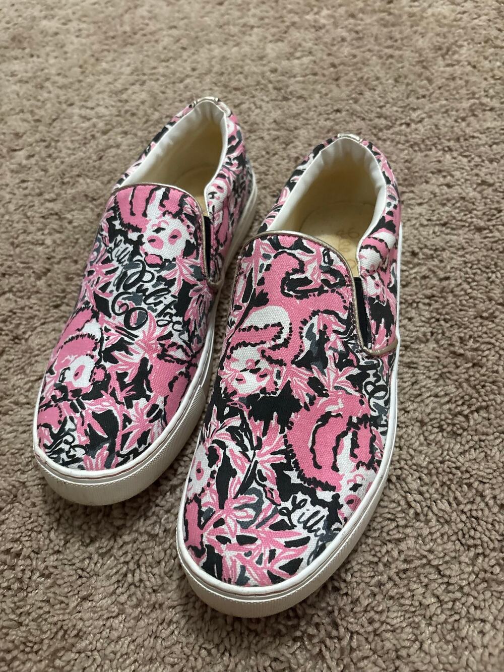 Lilly Pulitzer Julie Sneakers Black Pink Size 9